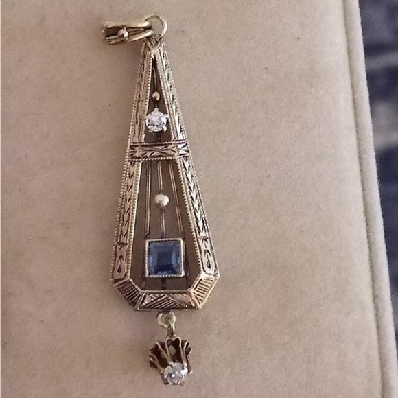 Meet the Posher Other - 14K gold pendant